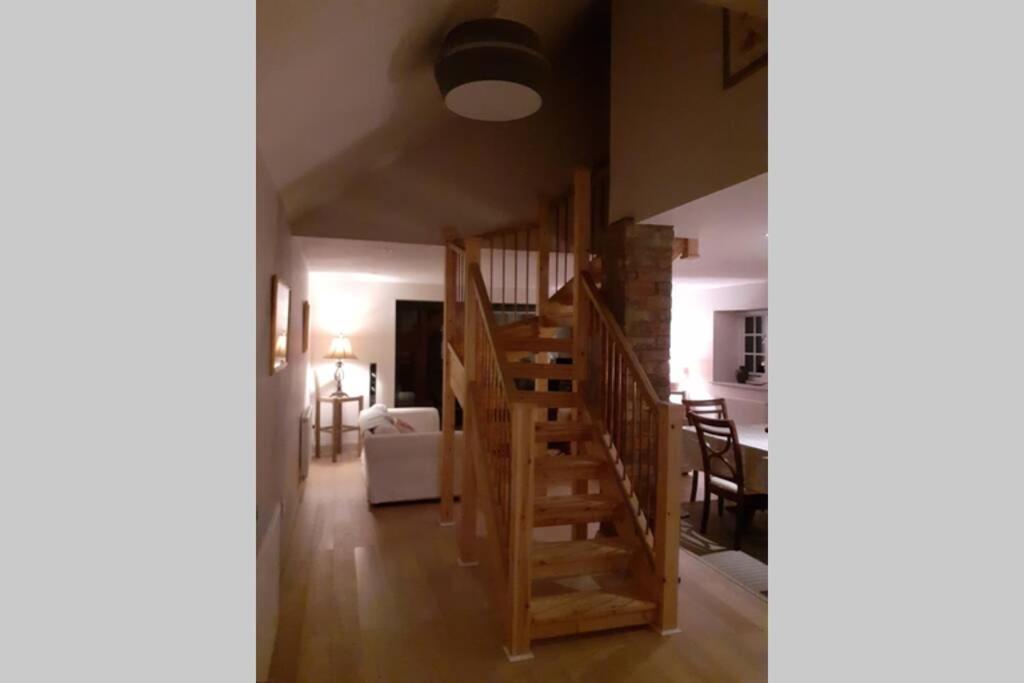 Characterful Cottage Adjacent To An Orchard Brockley エクステリア 写真